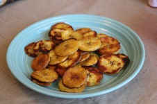 Fried plantains are seriously SO tasty! Buy some!